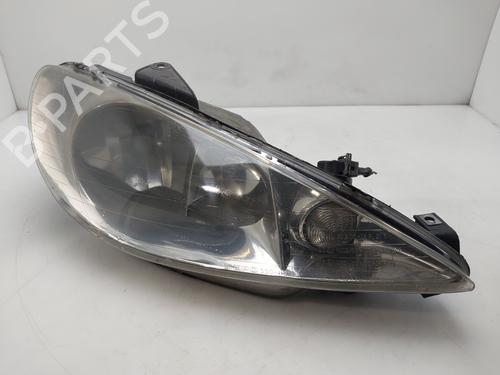 Used Right headlight Right headlight PEUGEOT 206 Hatchback (2A/C) 1.4 HDi eco 70 (68 hp) 33935741 33935741