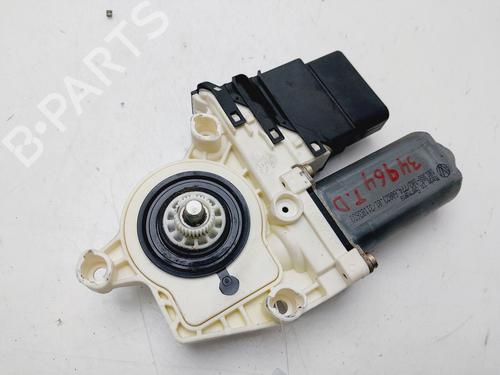Used Right rear window motor SEAT TOLEDO II (1M2) [1998-2006]  19024541