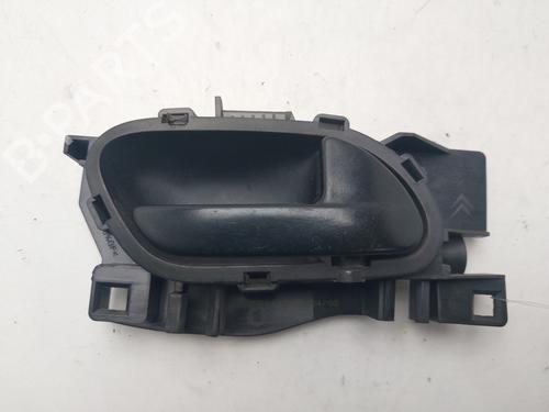 Used Front right interior door handle Front right interior door handle 37151411 37151411