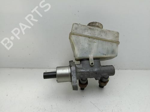 Used Brake master cylinder BMW 3 (E46) 320 d (150 hp) 30742536