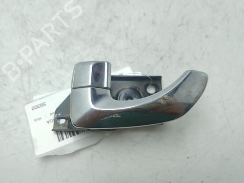 Used Rear left interior door handle HYUNDAI SANTA FÉ I (SM) 2.0 CRDi (113 hp) 29394187
