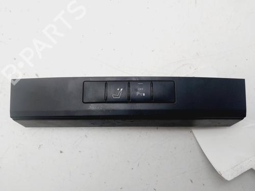 Used Switch MERCEDES-BENZ E-CLASS T-Model (S212) E 250 CDI / BlueTEC (212.203, 212.204) (204 hp) 31138910