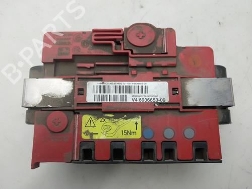 Used Fuse box Fuse box BMW 3 (E90) 318 d (122 hp) 36019790 36019790