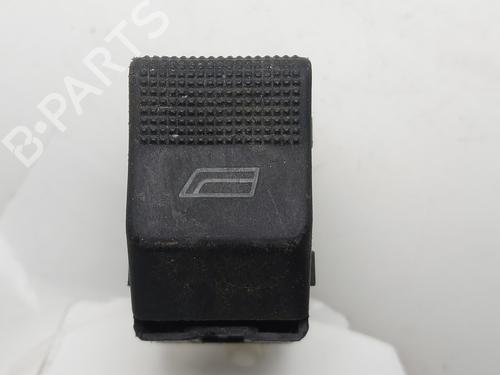 Venstre fortil elrude kontakt Venstre fortil elrude kontakt AUDI A4 B5 (8D2) 2.4 (165 hp) 33982459 33982459