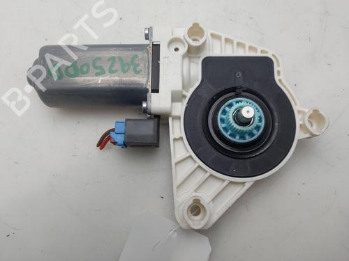 Used Right front window motor Right front window motor VW GOLF VII (5G1, BQ1, BE1, BE2) [2012-2021] 34343773 34343773