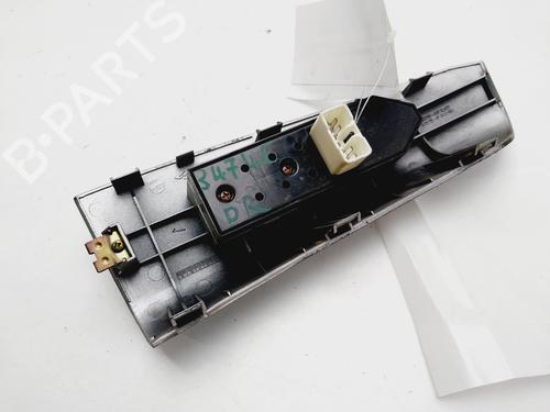 Right front window switch KIA SPORTAGE II (JE_, KM_) 2.0 CRDi 4WD | BP18344871I26 