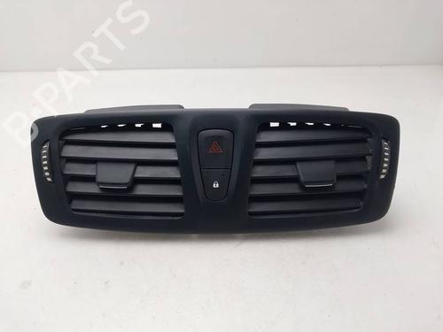 Used Air vent Air vent RENAULT MEGANE III Hatchback (BZ0/1_, B3_) 1.6 16V (BZ0H) (101 hp) 39988594 39988594