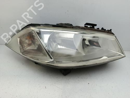 Lyskaster høyre RENAULT MEGANE II Estate (KM0/1_) 2.0 (135 hp) 30870807