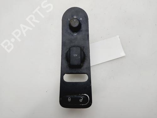 Commande retroviseurs SEAT LEON (1P1) 1.4 TSI (125 hp) 32083197