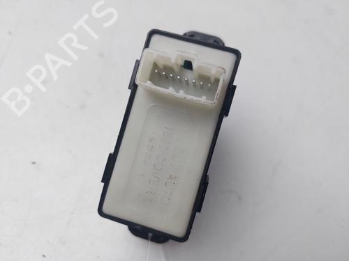 Left rear window switch KIA CARENS IV 1.7 CRDi | BP36648621I29 - Image 4