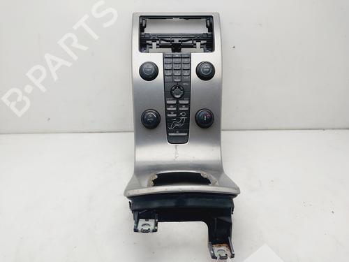 Midtkonsoll VOLVO V50 (545) 1.6 D (110 hp) 25591403