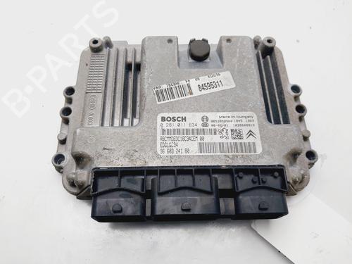 Used Engine control unit (ECU) PEUGEOT 307 Break (3E) 1.6 HDi 110 (109 hp) 31800191