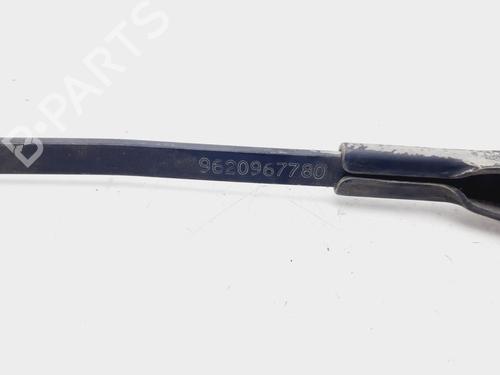 Rear windshield wiper arm PEUGEOT 106 II (1A_, 1C_) 1.1 i | BP22697967C144 