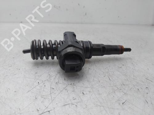 Używane Wtryskiwacz VW PASSAT B5.5 (3B3) [2000-2005]  30695395