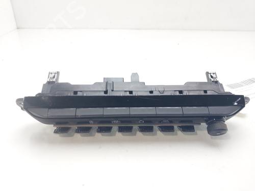 Switch PEUGEOT 5008 II (MC_, MJ_, MR_, M4_) 1.2 THP (MRHNYH, MRHNYW, MRHNSJ, MRHNSU, MRHNSM) | BP14968844I30 