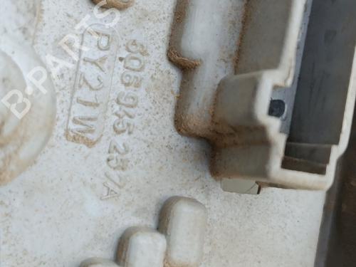  - Image 3
