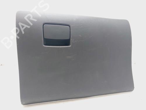 Used Glove box SEAT CORDOBA (6L2) 1.4 TDI (70 hp) 19920864