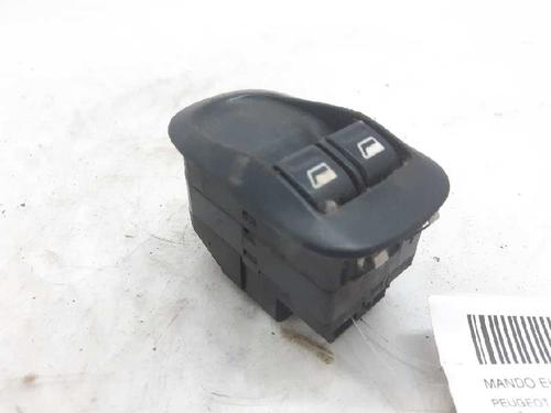 Fensterheberschalter links vorne für PEUGEOT 206 Hatchback (2A/C) 1.4 LPG (75 hp) 12400188