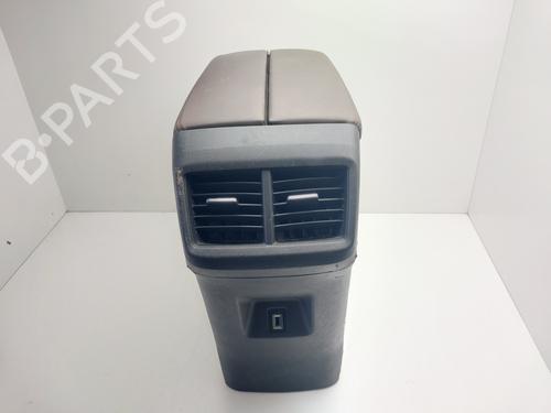 Used Armrest / Center console Armrest / Center console 36938685 36938685