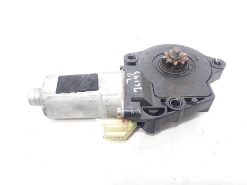 Used Rear right window mechanism Rear right window mechanism HYUNDAI ELANTRA III Saloon (XD) 1.6 (107 hp) 8646532 8646532