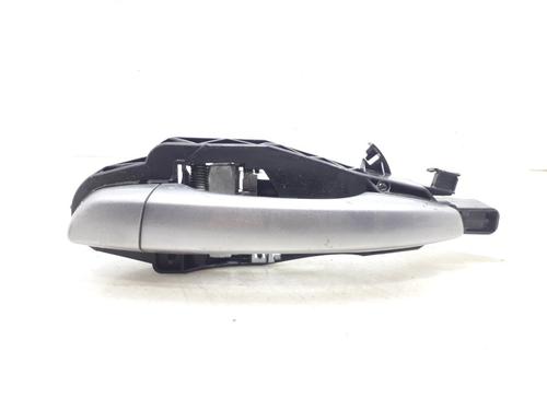 Used Rear left exterior door handle Rear left exterior door handle PEUGEOT 308 II (LB_, LP_, LW_, LH_, L3_) 1.6 HDi 100 (99 hp) 10198381 10198381