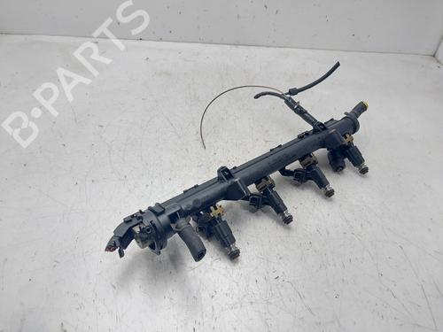 Używane Szyna wtryskowa VW POLO III (6N1) 50 1.0 (50 hp) 30581444