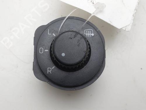 Used Mirror switch Mirror switch SKODA RAPID Spaceback (NH1) 1.6 TDI (90 hp) 40528121 40528121
