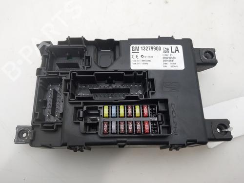 Used Fuse box Fuse box OPEL CORSA D (S07) [2006-2015] 33926918 33926918