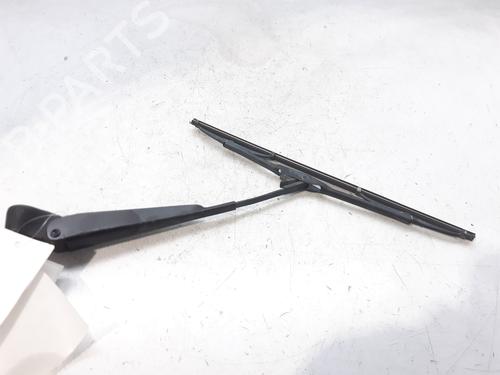 Used Rear windshield wiper arm FORD FIESTA V (JH_, JD_) 1.4 TDCi (68 hp) 12404820