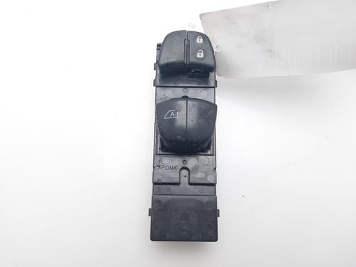 Used Left front window switch NISSAN MICRA V (K14) [2016-2025]  16205644