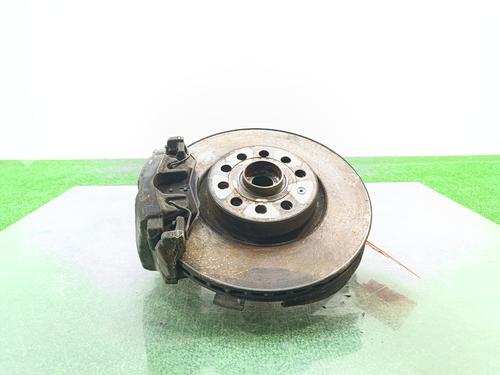 Used Left front steering knuckle VW TIGUAN (5N_) [2007-2018]  30133633