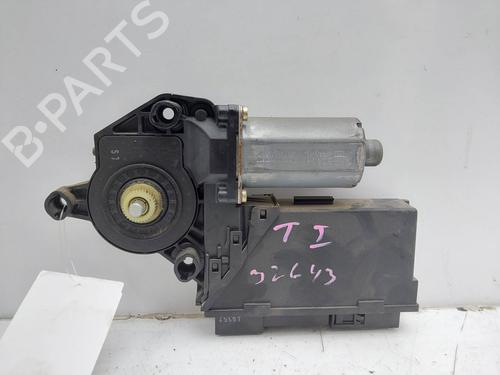 Vindusheismotor venstre bak AUDI A4 B6 (8E2) 1.8 T (150 hp) 15726170
