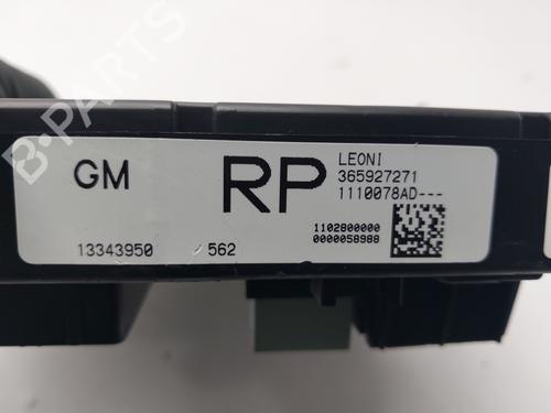 Fuse box OPEL ASTRA J (P10) 1.7 CDTI (68) | BP32423261E1 - Image 2