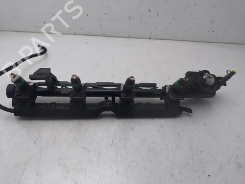 Used Injection rail Injection rail FORD FOCUS II (DA_, HCP, DP) [2004-2013] 35736689 35736689