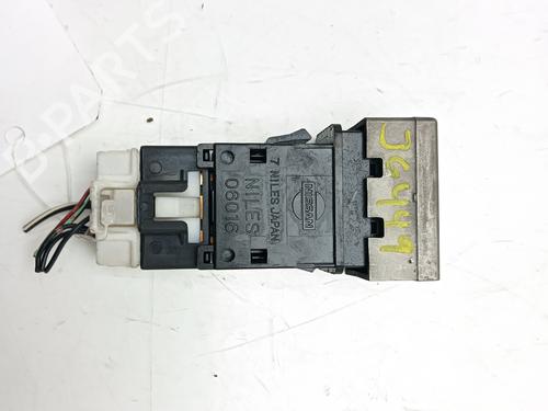 Switch NISSAN X-TRAIL I (T30) 2.2 Di 4x4 | BP26017513I30 