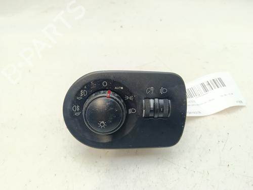 Used Headlight switch Headlight switch SEAT LEON (1P1) 1.6 (102 hp) 35929729 35929729