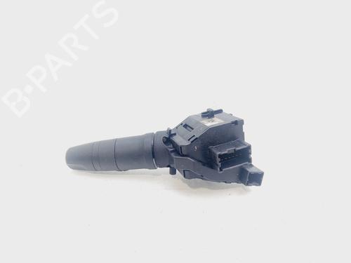 Used Headlight switch NISSAN ALMERA II Hatchback (N16) [2000-2025]  23330354