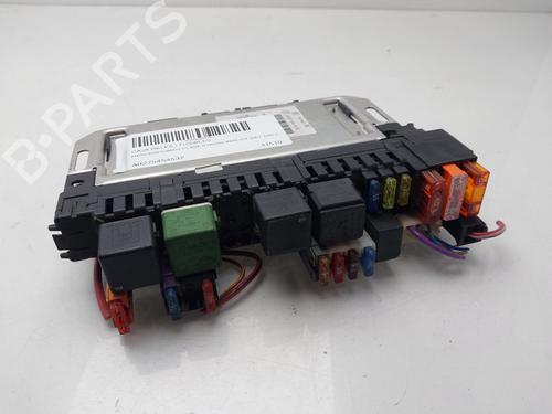 Used Fuse box Fuse box MERCEDES-BENZ S-CLASS (W220, V220) S 500 (220.075, 220.175, 220.875) (299 hp) 36409159 36409159