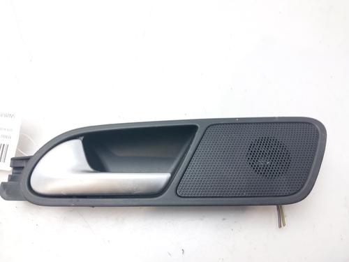 Rear left interior door handle VW TIGUAN (5N_) 2.0 TDI (140 hp) 5N0839113 | 5N0839113 | 5 PUERTAS |