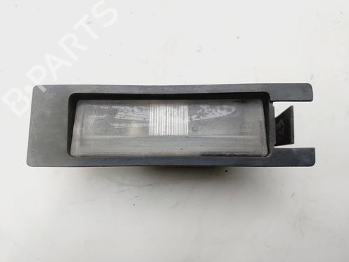Éclairage de plaque d'immatriculation FIAT GRANDE PUNTO (199_) 1.3 D Multijet (75 hp) 32977560