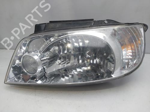 Left headlight HYUNDAI MATRIX (FC) 1.5 CRDi | BP16006944C28 
