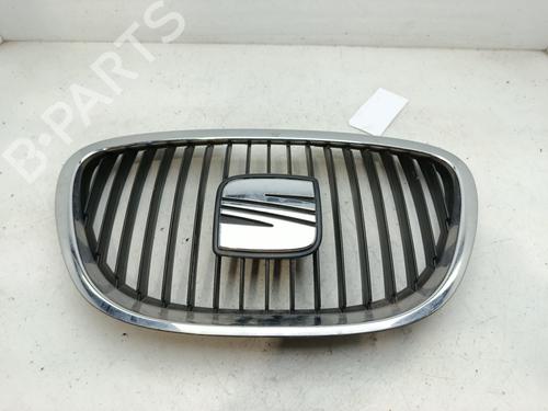 Used Grille Grille 36672170 36672170