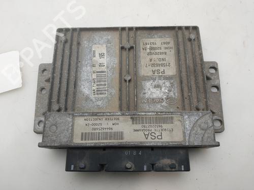 Used Engine control unit (ECU) Engine control unit (ECU) PEUGEOT 206 Hatchback (2A/C) [1998-2012] 32986405 32986405