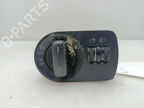 Used Headlight switch AUDI A3 (8P1) 1.6 FSI (115 hp) 29306063