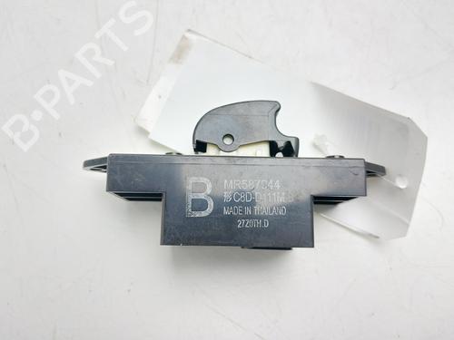 Right front window switch MITSUBISHI OUTLANDER II (CW_W) | BP38674503I26 - Image 3
