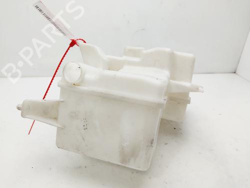 Used Windscreen washer tank VOLVO V40 Hatchback (525) [2012-2019]  26923952