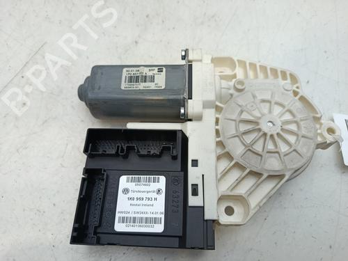 Left front window motor SEAT LEON (1P1) | BP32188045E21