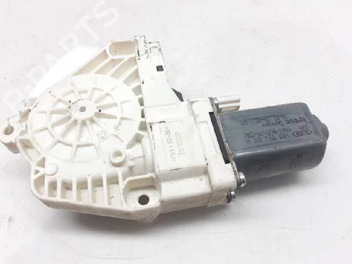 Left front window motor AUDI A4 B8 (8K2)  | BP5405439E21 