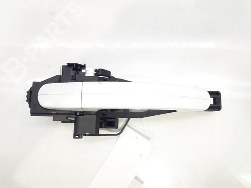 Used Front right exterior door handle Front right exterior door handle FORD FOCUS III 1.5 TDCi (120 hp) 10904022 10904022