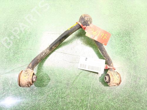 Used Right front suspension arm KIA SORENTO I (JC) [2002-2011]  28964679